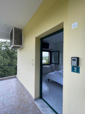 Vaios Villa LakeView 2